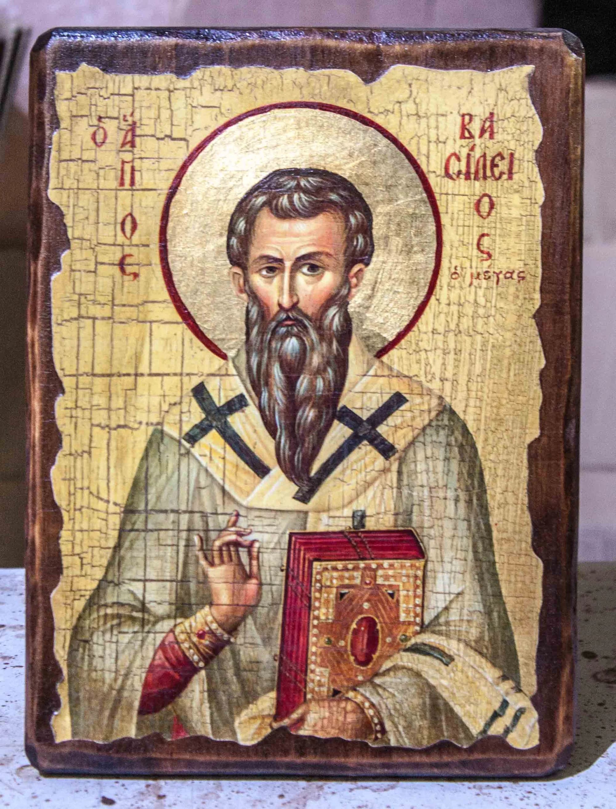 Икона «Василий Великий», дерево под старину, печать-краска, 17×23 см