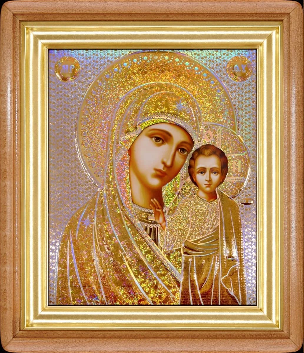 Икона «Казанская» киот, рамка светлая деревянная, риза, голография, полиграфия, 17,5×20 см